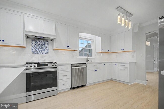 Building Photo - 2501 Eastern Point Ct