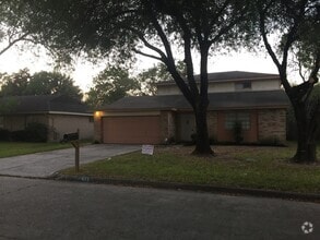 Building Photo - Great Rental!