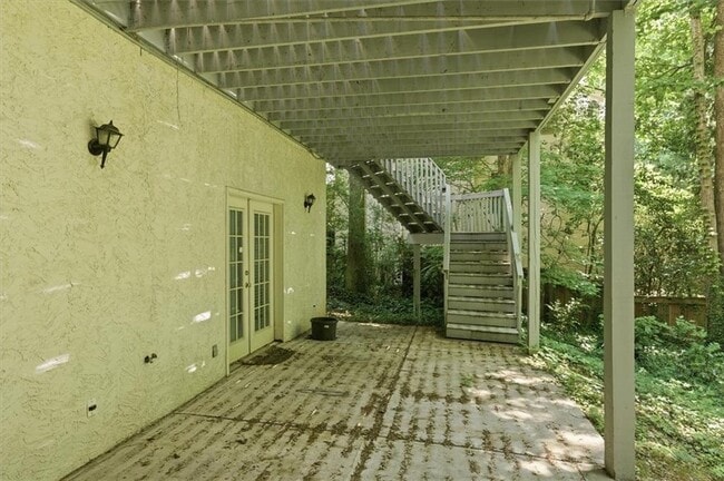 Building Photo - 1247 Manor Oaks Ct
