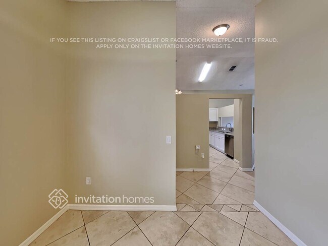 Building Photo - 16015 Buxley Ct