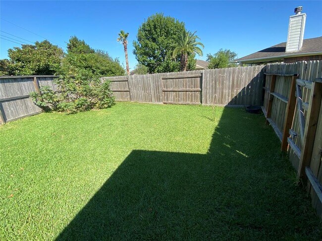 Building Photo - 15943 Breanna Ln