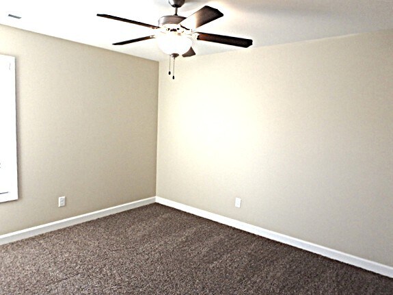 Building Photo - 524 McCarthy Dr