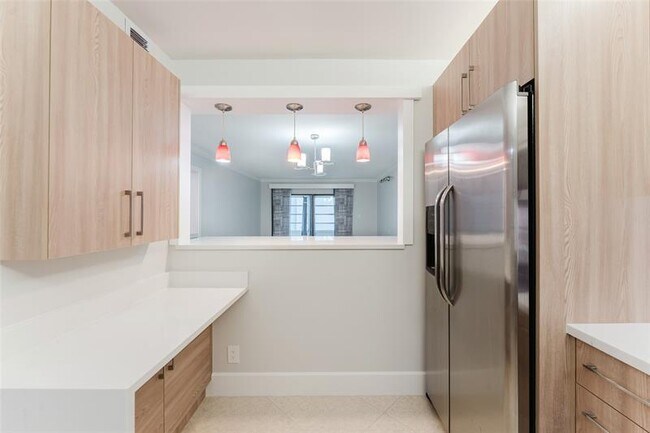 Building Photo - 9440 SW 8th St