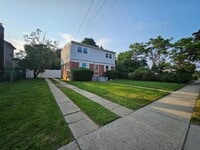 Building Photo - 1571 Powers Ave