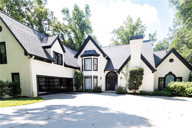 Building Photo - 700 S Brighton Ct