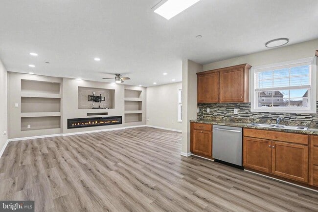 Building Photo - 90 Cortland Crossing