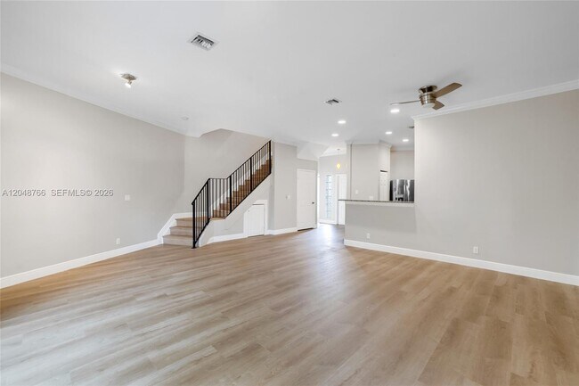 Building Photo - 2929 SW 18th Terrace