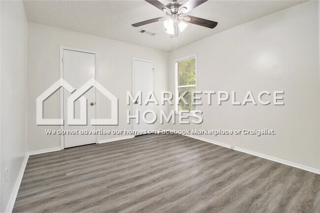 Building Photo - 1145 Mainstreet Valley Dr