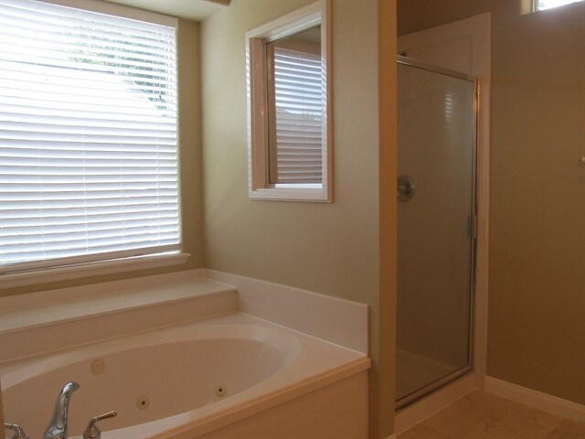 Building Photo - 17507 Whispering Star Ct