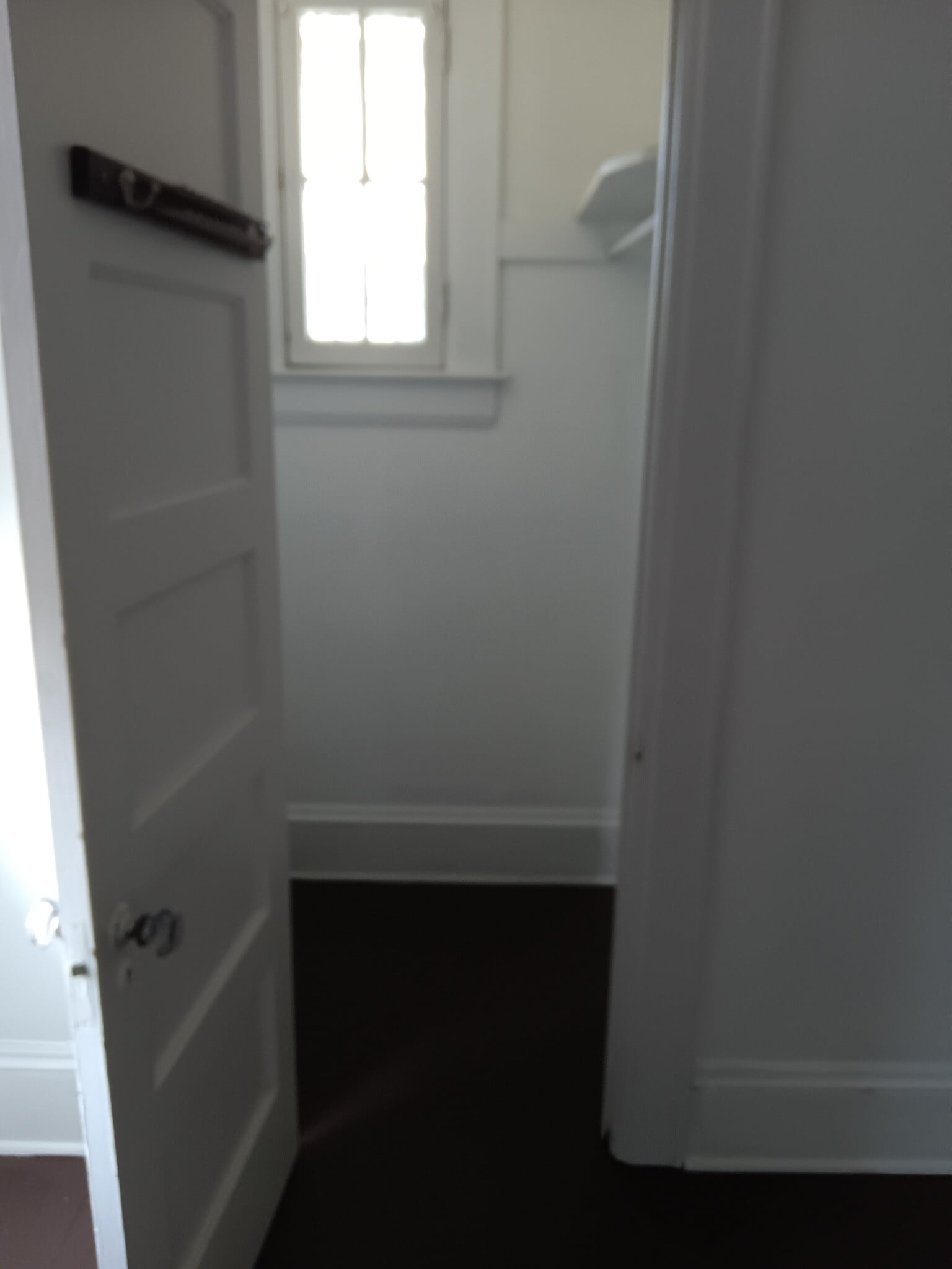 Building Photo - 1552 Lewis St