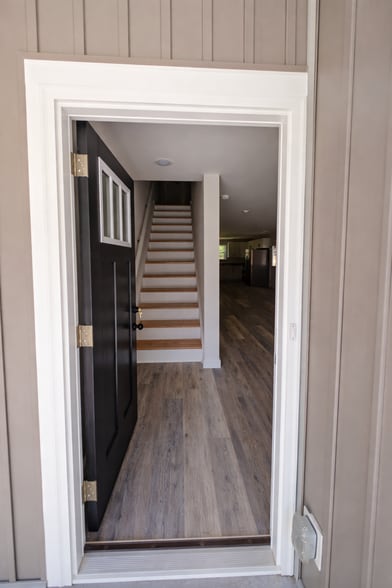 Entrance - 885 W 25th St