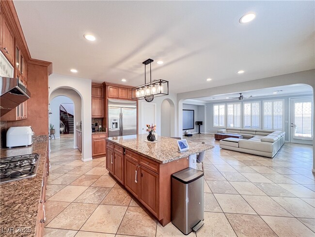 Building Photo - 7868 Arroyo Glen Ct