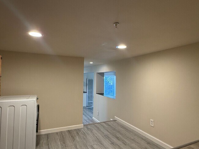 Building Photo - 133 Williamson Ct