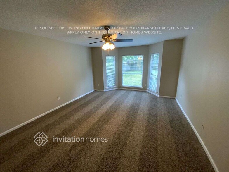 Building Photo - 1420 Blue Spring Ct
