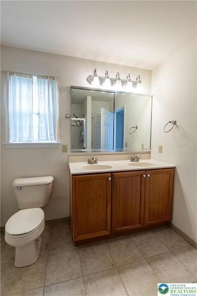 Building Photo - 5811 Fresh Meadow Dr