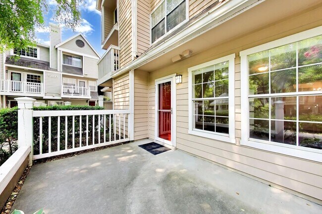 Building Photo - 10823 Hampton Mill Terrace
