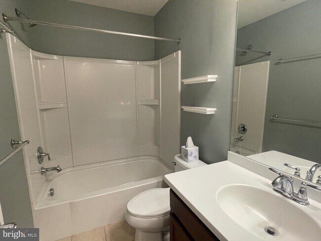 Building Photo - 296 N Caldwell Cir