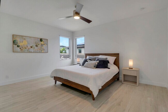 Building Photo - 5029 Grandiflora Rd