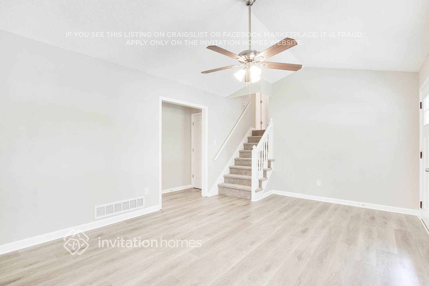 Building Photo - 24 Grapevine Dr