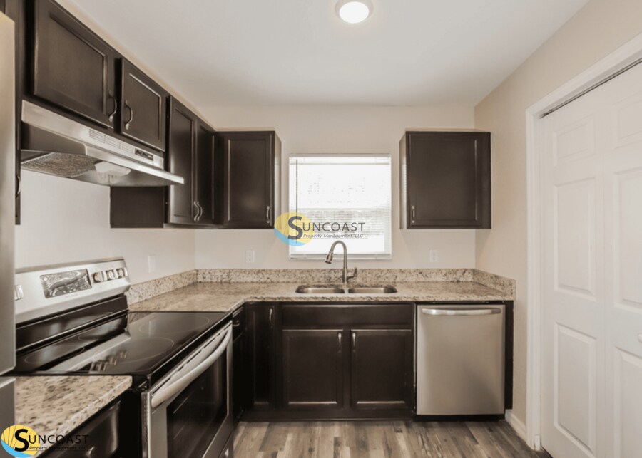 Building Photo - 8024 Juniper Rd