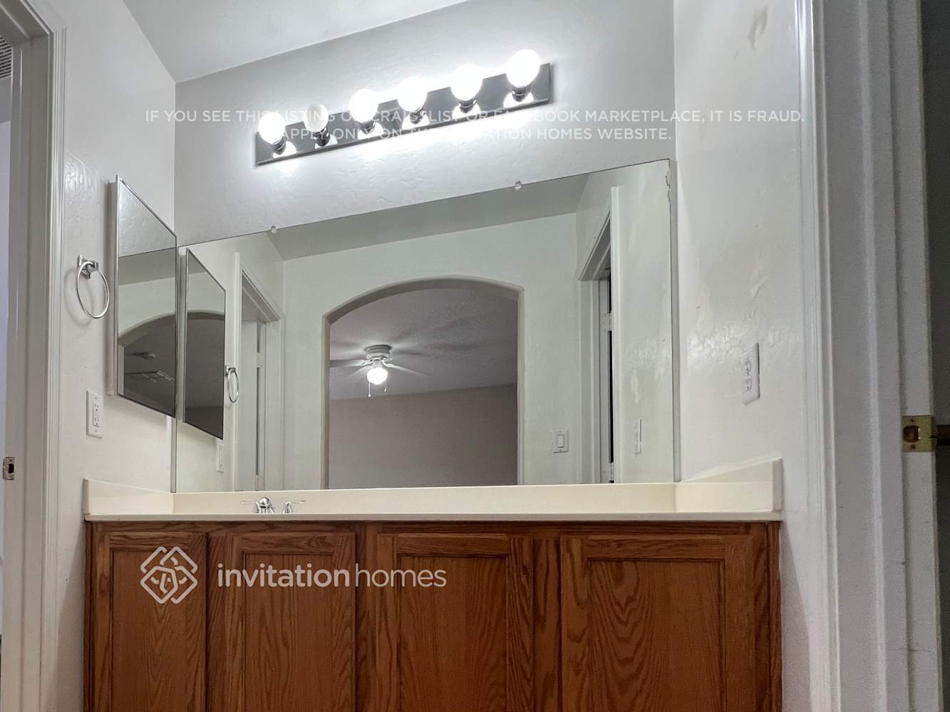 Building Photo - 15021 N Gil Balcome Ct