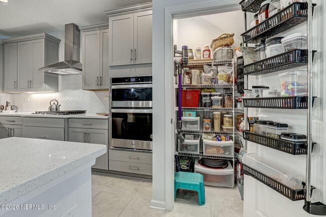 Building Photo - 124 Pine Bluff Dr