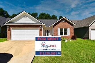 Building Photo - 3 Bed, 2 Bath Home in Ruston
