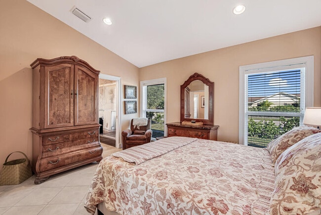 Building Photo - 6255 Timberlakes Way