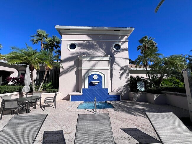 Building Photo - 2808 Amalei Dr