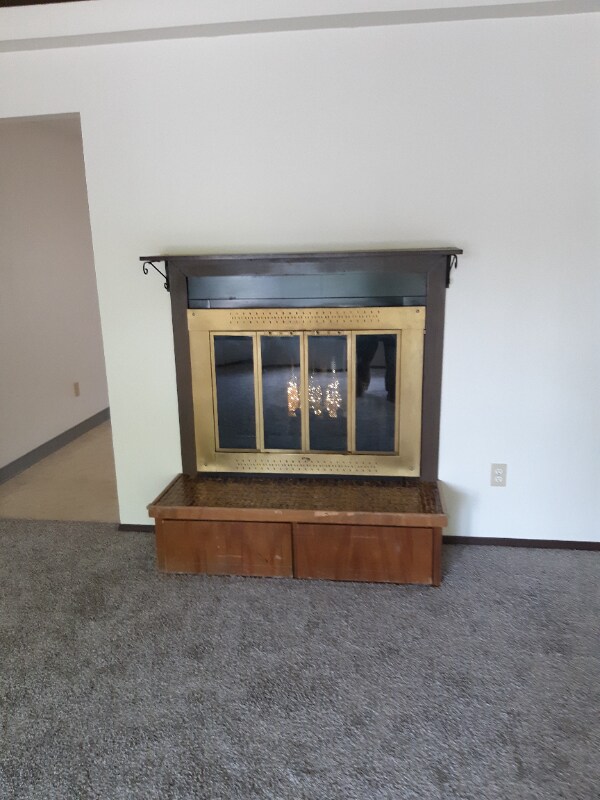 Building Photo - 14876 SE Taylor Ct