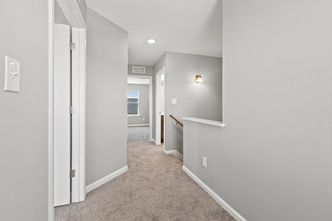 Building Photo - 158 Landry Ln