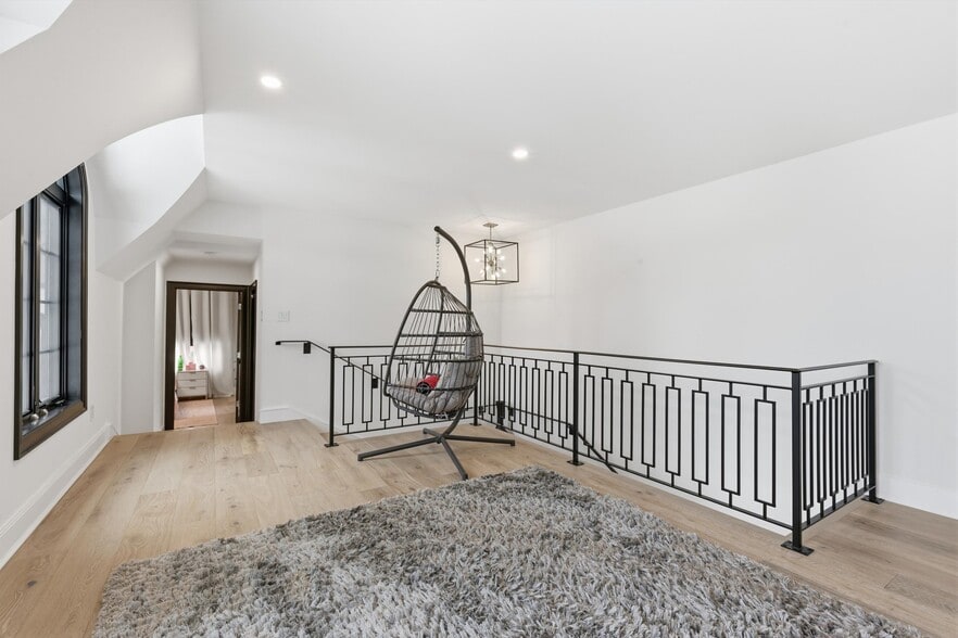 Building Photo - 15 Joshua Rd