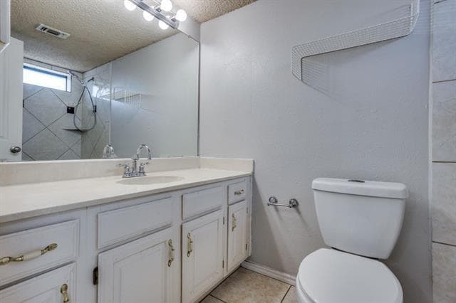 Building Photo - 2501 Trailridge Dr