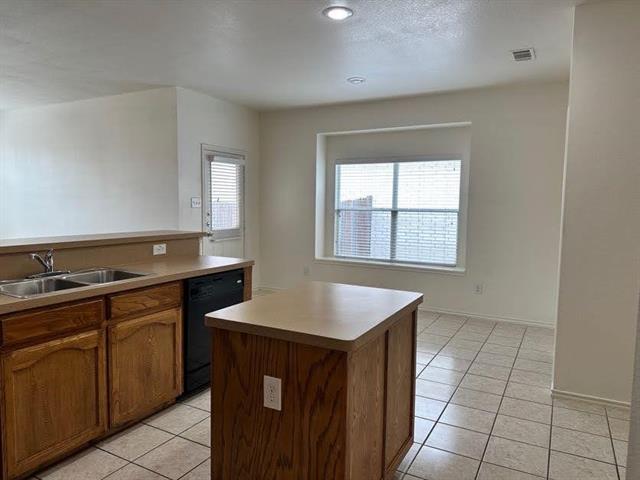 Building Photo - 6109 Melanie Dr