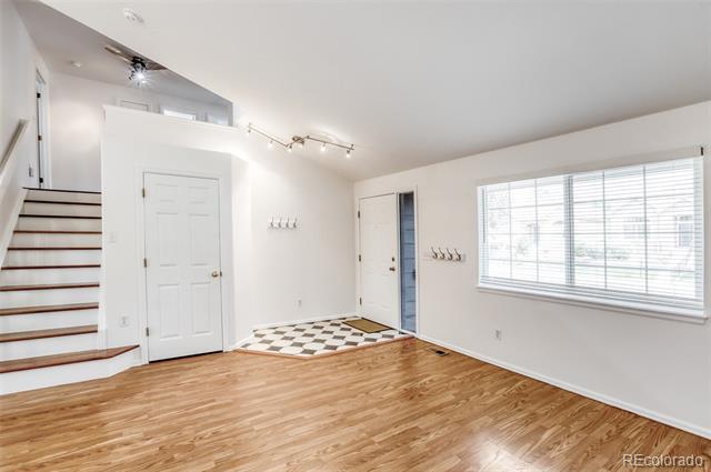 Building Photo - 1633 Deerwood Dr