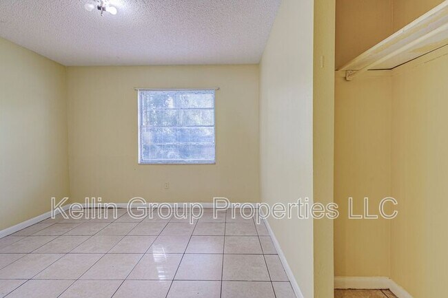 Building Photo - 3020 Reiter Dr