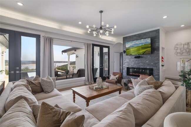 Building Photo - 1128 Thurman Bluff Dr