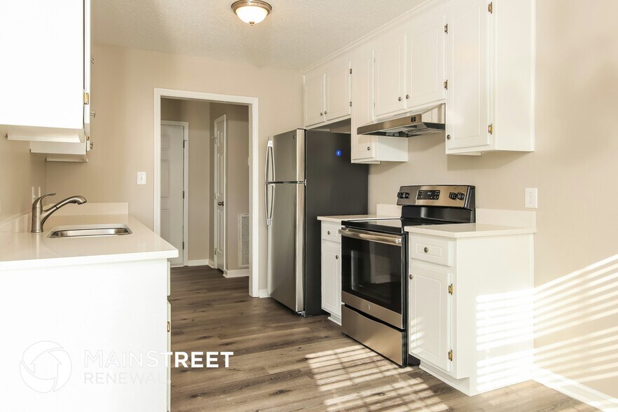 Building Photo - 1779 Crantock Rd