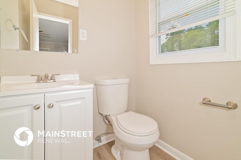 Building Photo - 7833 Brownvue Rd