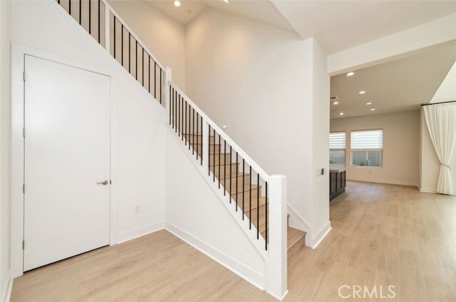 Building Photo - 228 Stage