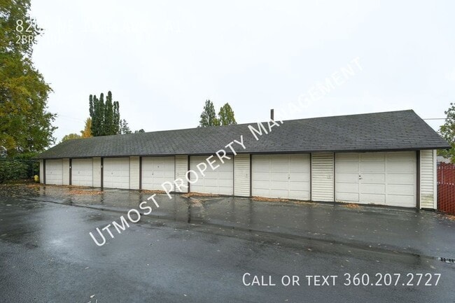 Building Photo - 8208 NE 13th Ave