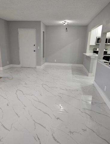 Building Photo - 4995 Sable Pine Cir