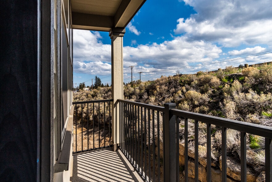 Building Photo - 20500 Empire Ave