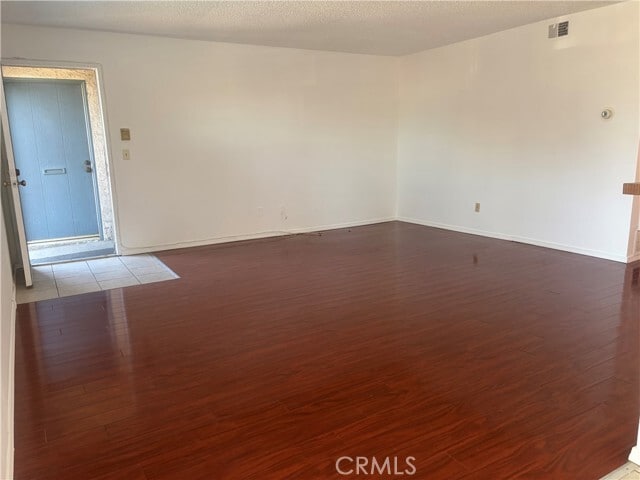 Building Photo - 1439 S Jellick Ave