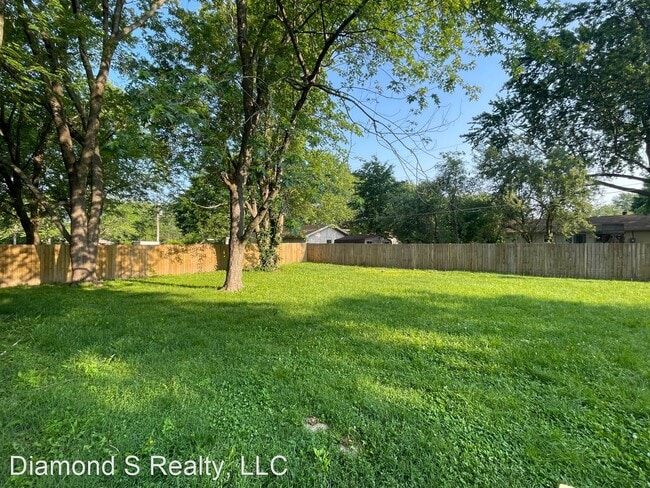 Building Photo - 3 br, 2 bath House - 4233 W Monterrey St
