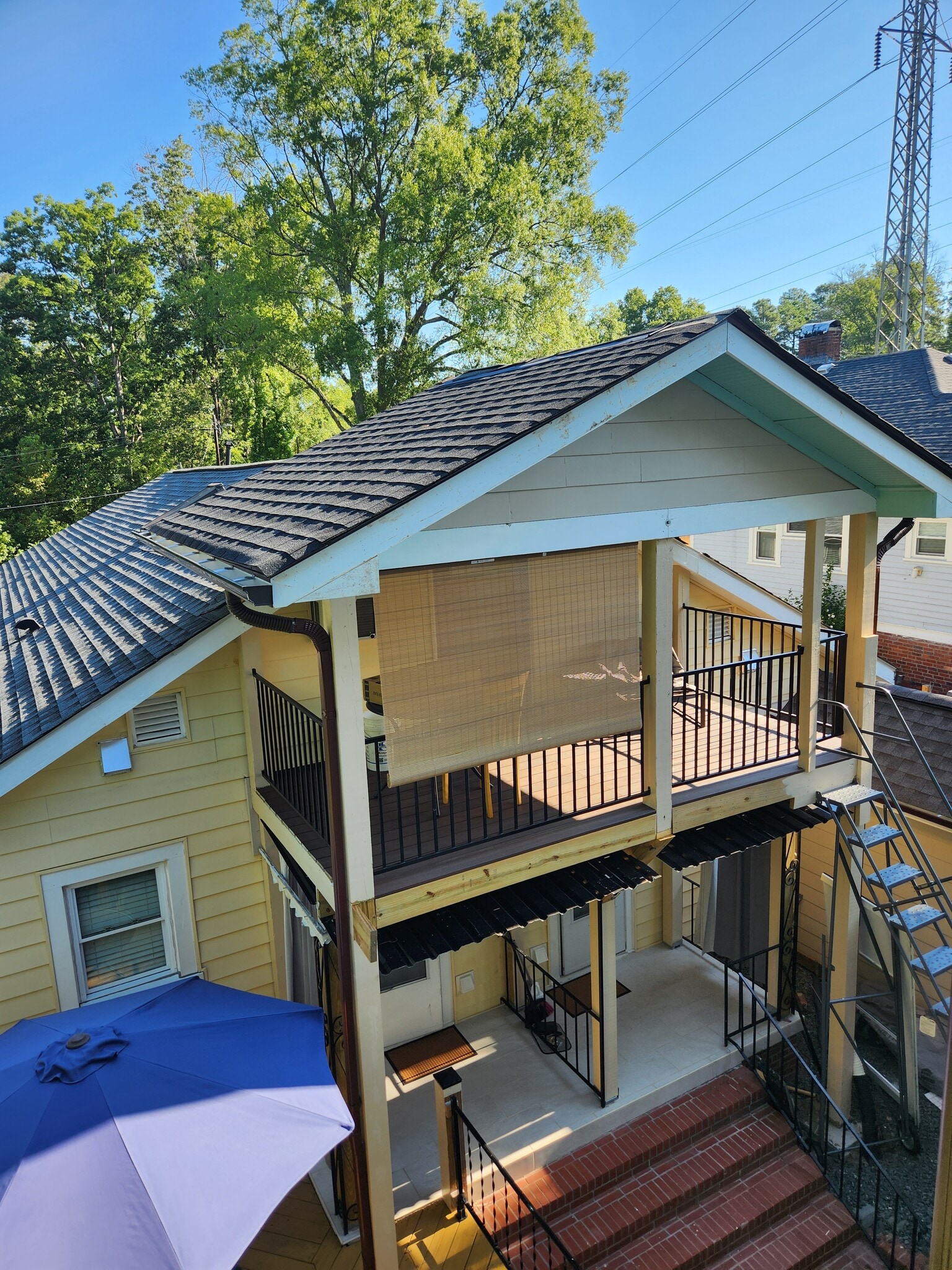 porch off attic - 705 W Markham Ave