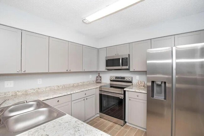 Building Photo - 810 Dunson Glen Dr