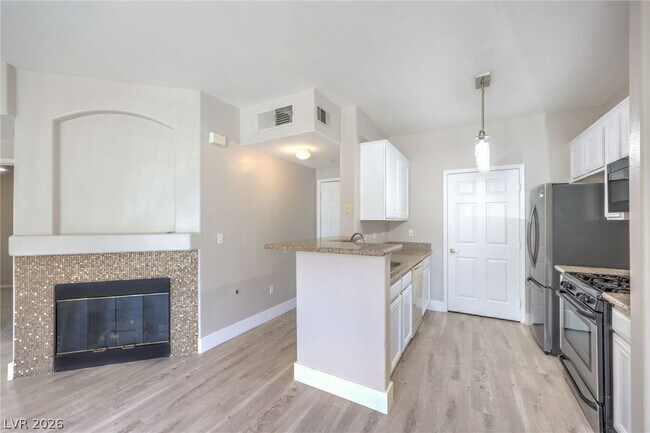 Building Photo - 7163 S Durango Dr