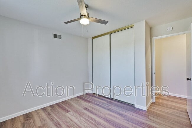 Building Photo - 1664 Merriton Ct