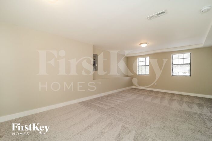 Building Photo - 3980 Willow Ridge Rd